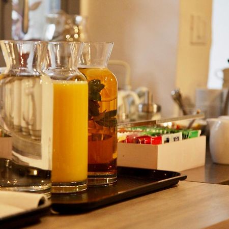 Boutique Hotel Dvor Dobrovo Ngoại thất bức ảnh