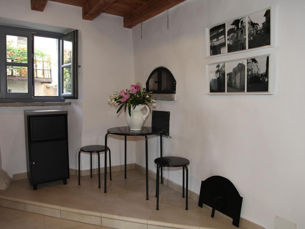 Boutique Hotel Dvor Dobrovo Ngoại thất bức ảnh