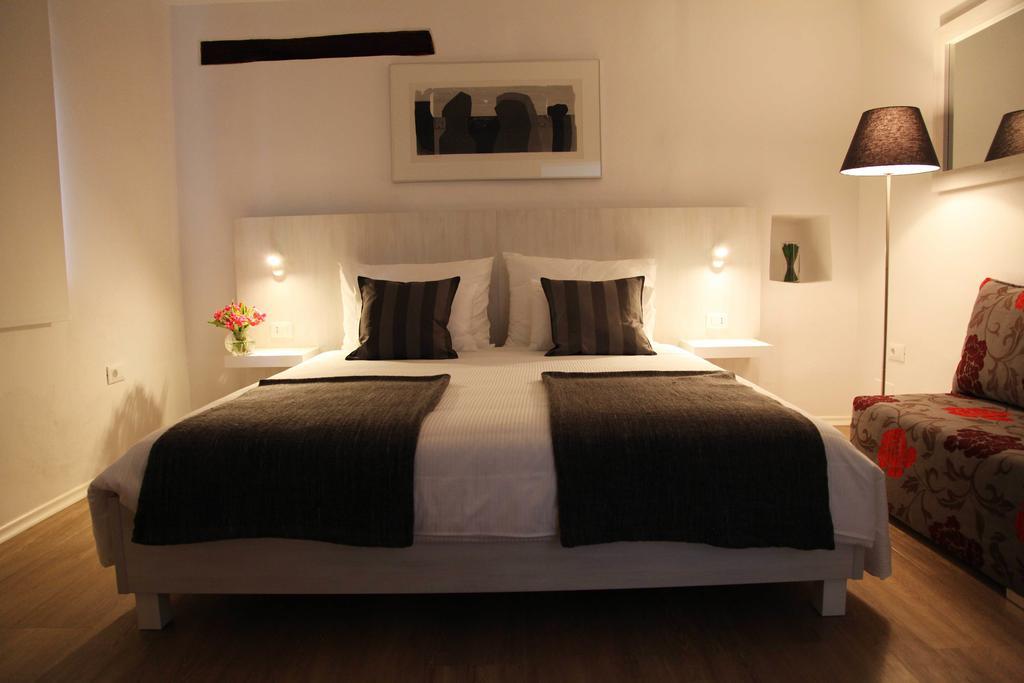 Boutique Hotel Dvor Dobrovo Phòng bức ảnh